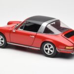 Porsche 911 Targa S Червен Schuco 1:18 - image 8 of 9