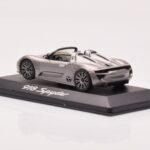 Porsche 918 Spyder Сив Металик Minichamps 1:43 - image 3 of 4