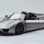 Porsche 918 Spyder Прототип Сив Металик Minichamps 1:18 - image 2 of 7