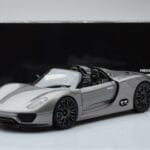 Porsche 918 Spyder Прототип Сив Металик Minichamps 1:18 - image 7 of 7