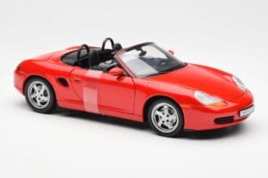 Porsche Boxster 986 Червен UT Models 1:18 180065830 Метал — снимка 4 от 6
