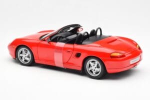 Porsche Boxster 986 Червен UT Models 1:18 180065830 Метал — снимка 5 от 6