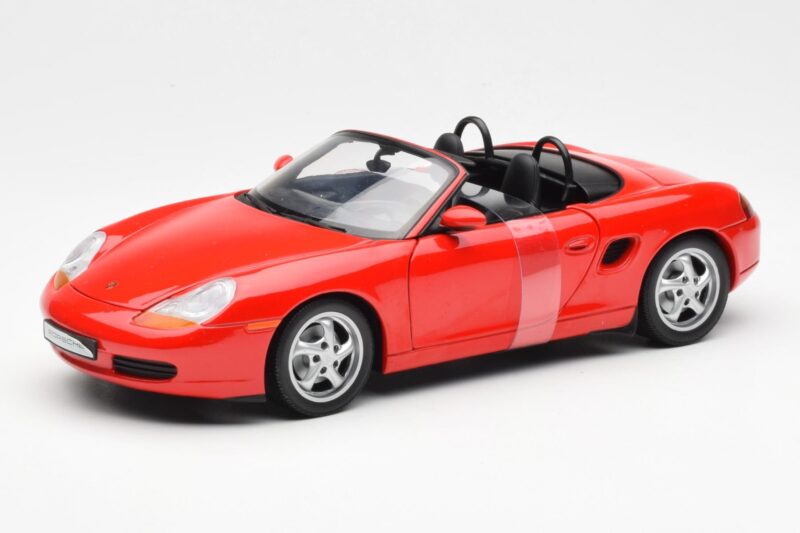 Porsche Boxster 986 Червен UT Models 1:18