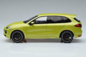 Porsche Cayenne GTS 92A Peridot Зелен GT Spirit 1:18 GT020A Смола — снимка 3 от 6