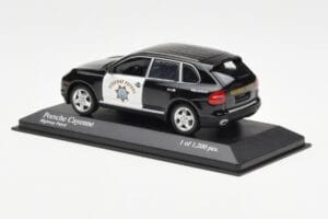 Porsche Cayenne 9PA Highway Patrol Minichamps 1:43 400066291 Метал — снимка 3 от 4