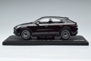 Porsche Cayenne Turbo Coupe Махагон Norev 1:18 WAP0213190K Метал — снимка 4 от 8