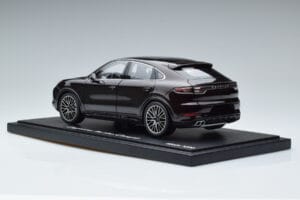 Porsche Cayenne Turbo Coupe Махагон Norev 1:18 WAP0213190K Метал — снимка 6 от 8