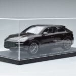 Porsche Cayenne Turbo Coupe Махагон Norev 1:18 WAP0213190K Метал - image 7 of 8