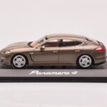 Porsche Panamera 970 4 Бежово Металик Minichamps 1:43