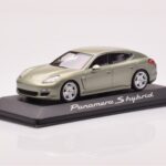 Porsche Panamera 970 S Hybrid Critall Зелен Minichamps 1:43 - image 2 of 4