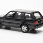 Range Rover P38 4.6 HSE Черно Металик AUTOart 1:18 - image 5 of 9