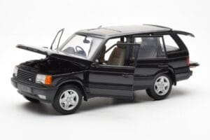 Range Rover P38 4.6 HSE Черно Металик AUTOart 1:18 70017 Метал — снимка 9 от 9
