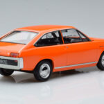 Renault 15 TL Оранжев Norev 1:18 - image 2 of 6
