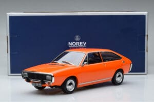 Renault 15 TL Оранжев Norev 1:18 185350 Метал — снимка 6 от 6