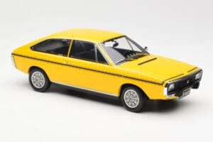 Renault 15 TL Жълт Черен Norev 1:18 185351 Метал — снимка 4 от 6