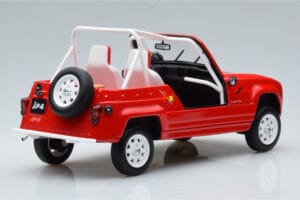 Renault 4L JP4 Червен Otto 1:18 OT998 Смола — снимка 2 от 6