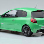 Renault Clio 3 RS Зелен Otto 1:18 - image 5 of 6