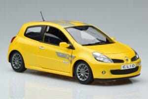 Renault Clio RS Mk3 F1 Team Norev 1:18 185236 Метал — снимка 5 от 7