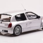 Renault Clio V6 Phase 1 Сребрист Otto 1:18 - image 2 of 6