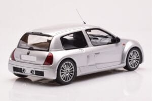 Renault Clio V6 Phase 1 Сребрист Otto 1:18 OT1034 Смола — снимка 2 от 6