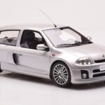 Renault Clio V6 Phase 1 Сребрист Otto 1:18 - image 4 of 6