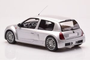 Renault Clio V6 Phase 1 Сребрист Otto 1:18 OT1034 Смола — снимка 5 от 6