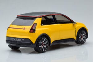 Renault E-Tech Electric Prototype Жълт Otto 1:18 OT406 Смола — снимка 2 от 6
