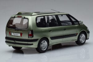 Renault Espace 3 Зелен Otto 1:18 OT430 Смола — снимка 2 от 6