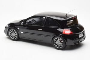 Renault Megane 2 RS Phase 2 Черен Otto 1:18 OT1054 Смола — снимка 5 от 6