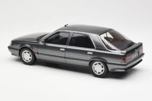 Renault 25 V6 Injection Phase 1 Сив Otto 1:18 OT642 Смола — снимка 5 от 6