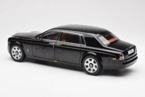 Rolls-Royce Phantom VII EWB Diamond Черен Kyosho 1:18 08841DBK2 Метал — снимка 7 от 8