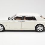 Rolls-Royce Phantom VII EWB English Бял Kyosho 1:18 - image 4 of 8