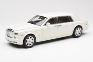 Rolls-Royce Phantom VII EWB English Бял Kyosho 1:18