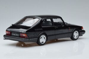 Saab 900 Turbo Mk1 Черен Otto 1:18 OT678 Смола — снимка 2 от 6