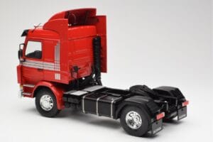 Scania 143M 470 Topline Червен MCG 1:18 MCG18142 Метал — снимка 7 от 8
