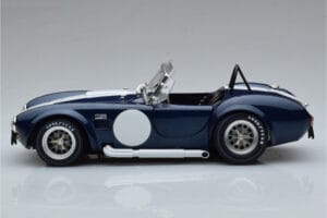 Shelby Cobra 427 S/C Тъмносин Kyosho 1:18 08048DBL Метал — снимка 4 от 9