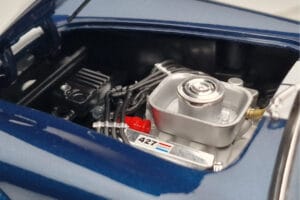 Shelby Cobra 427 S/C Тъмносин Kyosho 1:18 08048DBL Метал — снимка 8 от 9