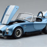 Shelby Cobra 427 S/C Светлосин Kyosho 1:18 - image 2 of 9