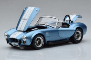 Shelby Cobra 427 S/C Светлосин Kyosho 1:18 08048SBL Метал — снимка 2 от 9