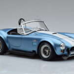 Shelby Cobra 427 S/C Светлосин Kyosho 1:18 - image 5 of 9
