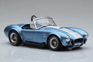 Shelby Cobra 427 S/C Светлосин Kyosho 1:18 08048SBL Метал — снимка 5 от 9