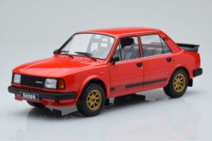Skoda 130 LR Червен IXO 1:18