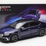 Skoda Octavia Pro Син FAW 1:18 - image 8 of 8
