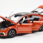 Skoda Octavia Pro Оранжев FAW 1:18 - image 2 of 8
