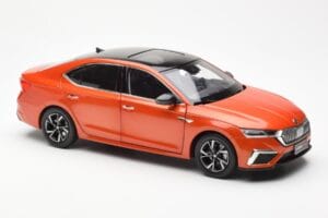 Skoda Octavia Pro Оранжев FAW 1:18 ZMR000006ORA Метал — снимка 6 от 8