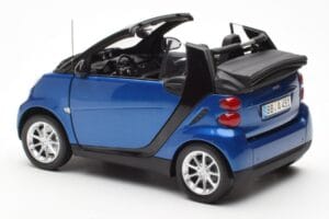 Smart Fortwo 451 Cabrio Синьо & Черно Minichamps 1:18 150036330 Метал — снимка 7 от 8