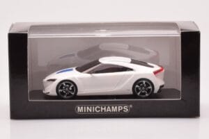 Toyota FT-HS Бял Minichamps 1:43 400166720 Метал — снимка 4 от 4
