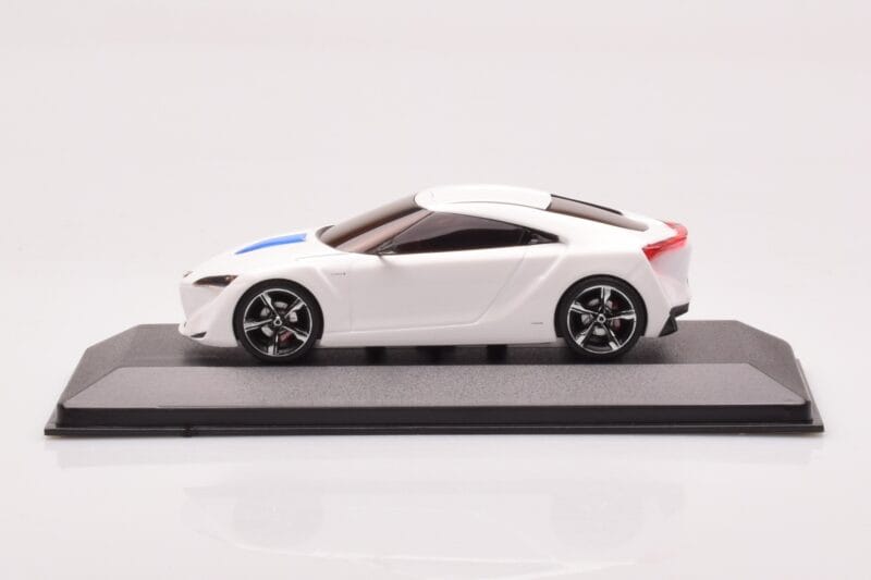 Toyota FT-HS Бял Minichamps 1:43