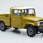 Toyota Land Cruiser 40 4x4 Pickup Маслинен Kyosho 1:18 - image 6 of 8
