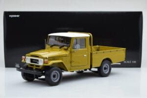 Toyota Land Cruiser 40 4x4 Pickup Маслинен Kyosho 1:18 08958K Метал — снимка 8 от 8